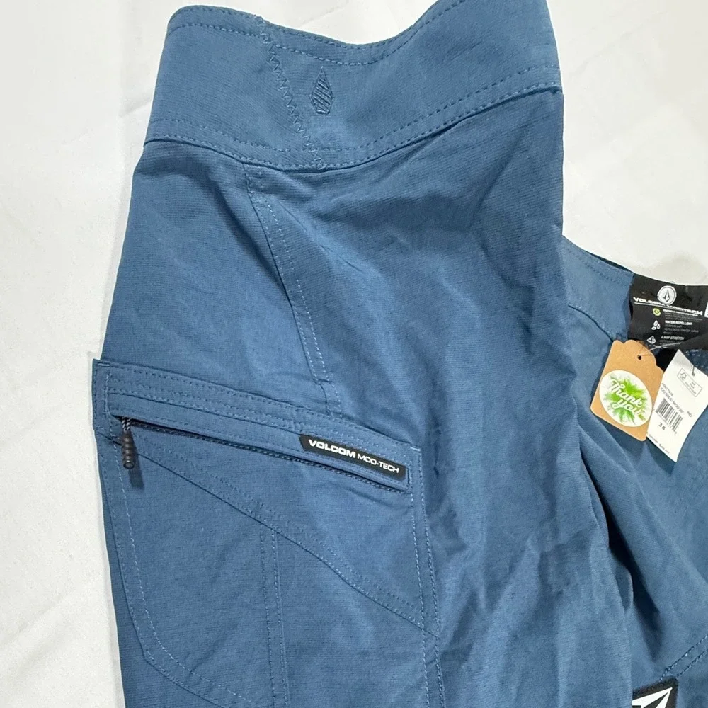Volcom Lido Solid Mod 20 Boardshorts Indigo Blue Mens 38 A0811926 NEW
